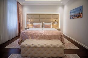 Golden Key Boutique Hotel