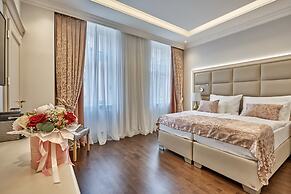 Golden Key Boutique Hotel