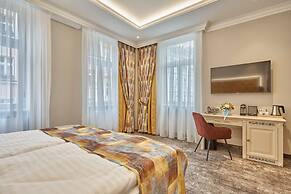 Golden Key Boutique Hotel