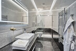 Golden Key Boutique Hotel