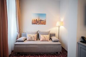 Golden Key Boutique Hotel