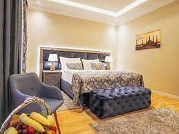 Golden Key Boutique Hotel