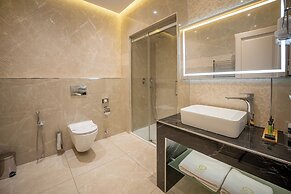 Golden Key Boutique Hotel