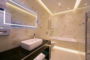 Golden Key Boutique Hotel