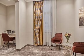 Golden Key Boutique Hotel