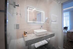 Golden Key Boutique Hotel