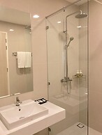 Porestva Hotel Sriracha