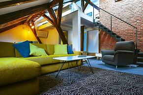 Apartments At The Blue Duckling