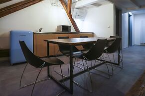 Apartments At The Blue Duckling