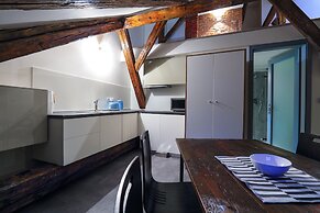 Apartments At The Blue Duckling