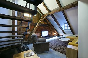 Apartments At The Blue Duckling