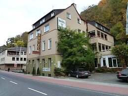 Edelstein-Hotel