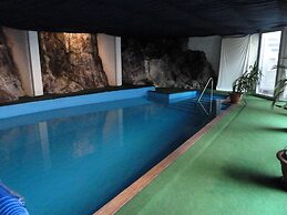 Edelstein-Hotel