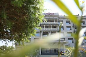 Clarks Inn suites Raipur