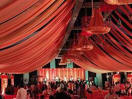 Clarks Inn suites Raipur