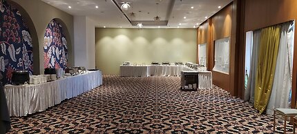 Clarks Inn suites Raipur