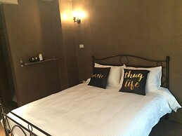 Traveler Station R15