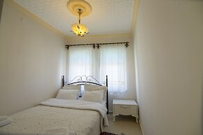 Kamelya Cave Hostel - Adults Only