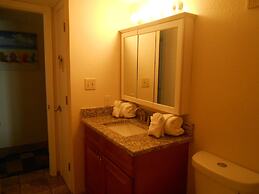 0104 Waters Edge Resort 1 Bedroom Condo by RedAwning