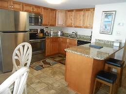 0104 Waters Edge Resort 1 Bedroom Condo by RedAwning