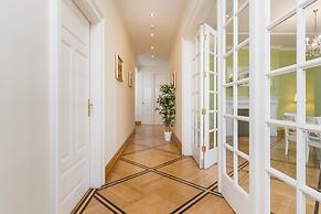 Apartamenty w Pałacu Pod Baranami