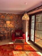 Kale Lodge - Adults Only