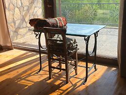 Kale Lodge - Adults Only