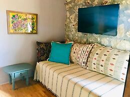 Kale Lodge - Adults Only