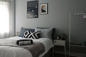 Spacious Townhouse - Netflix & Parking