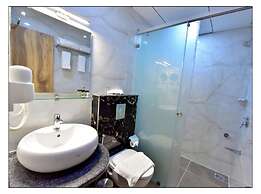 Royal Lotus View Resotel