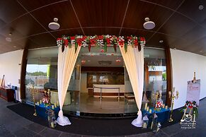 Royal Lotus View Resotel