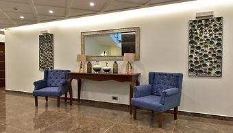 Royal Lotus View Resotel