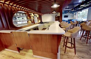 Royal Lotus View Resotel