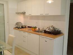 Apartmani Marinović - Vodice