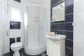 Apartmani Marinović - Vodice