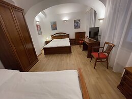 Hostel Little Quarter