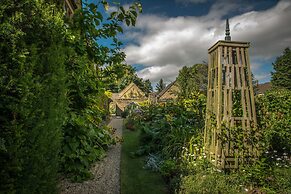 Fischers Baslow Hall