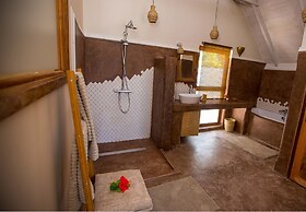 Clove Island Villas & SPA