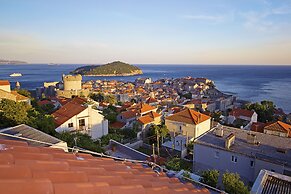 Villa Ragusa Palace-Placa