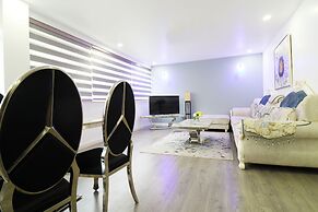 Queen Stay Apartments