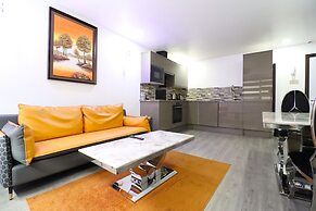 Queen Stay Apartments