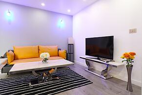 Queen Stay Apartments