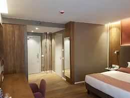 TH Courmayeur