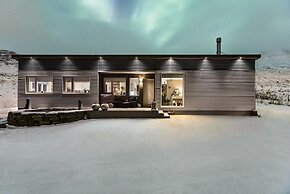 Brekkukot Luxury Farmhouse