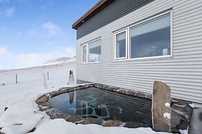 Brekkukot Luxury Farmhouse