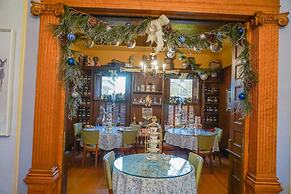 Mathis House, A Victorian Bed & Breakfast and Tea Room at 600 Main