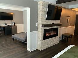 Cedar Stables Inn and Suites