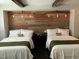 Cedar Stables Inn and Suites