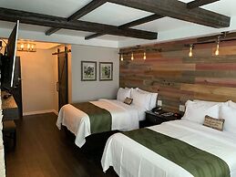 Cedar Stables Inn and Suites