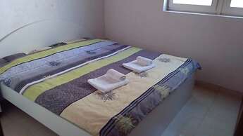 Villa Eros Apartments